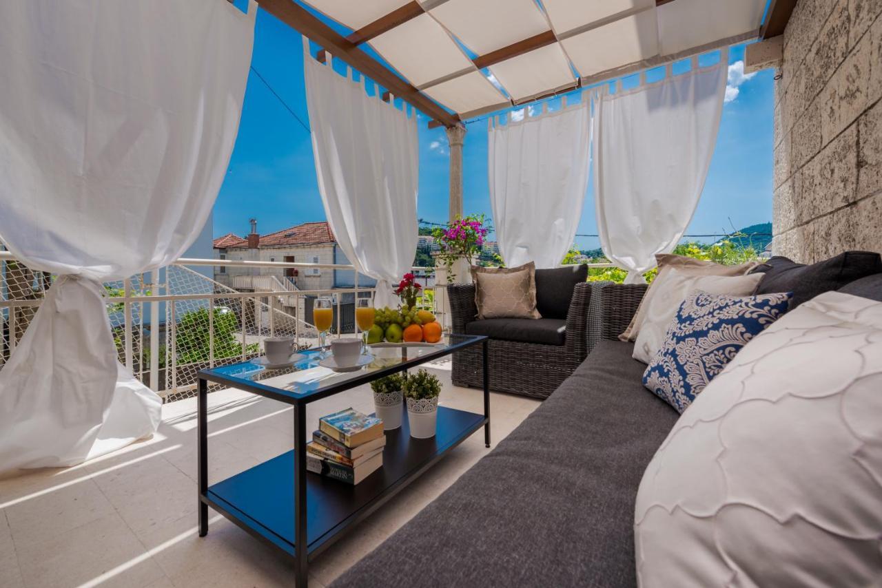 Superior Stunning Apartment Gravosa With A Free Parking Дубровник Экстерьер фото